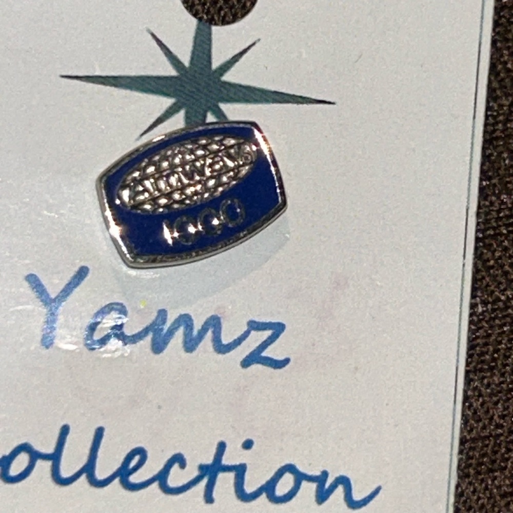 Vintage Amway 1000 pin / tie pin.